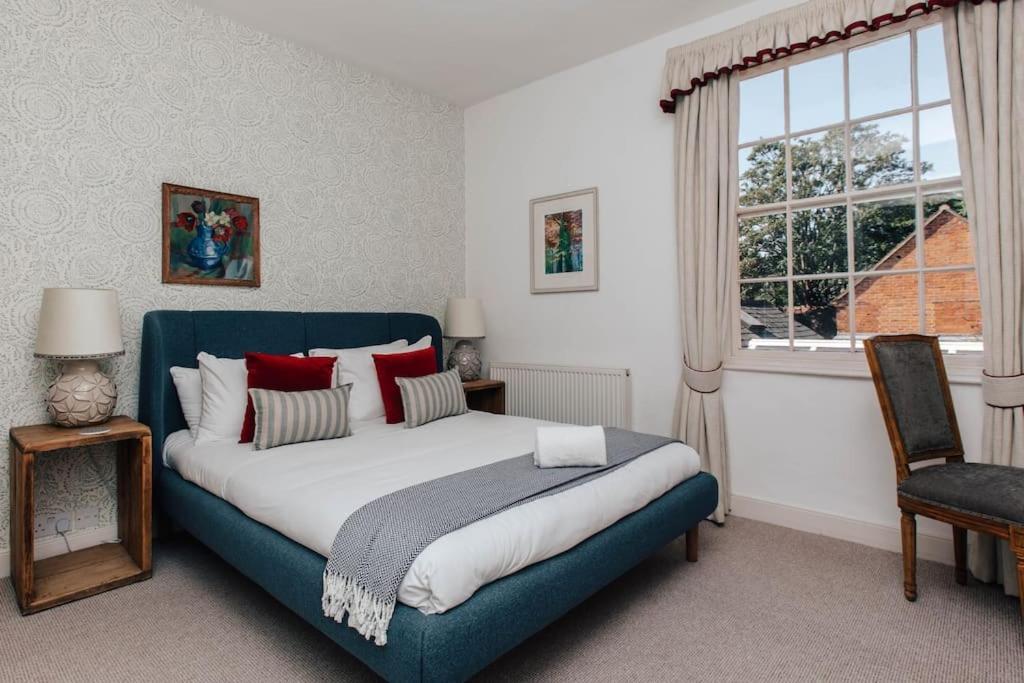 Dolls House - Luxury Townhouse *Sleeps 10* Villa Henley-on-Thames Exterior photo