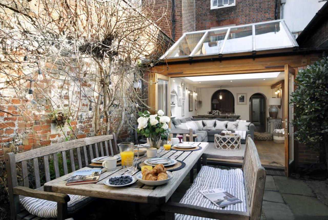Dolls House - Luxury Townhouse *Sleeps 10* Villa Henley-on-Thames Exterior photo