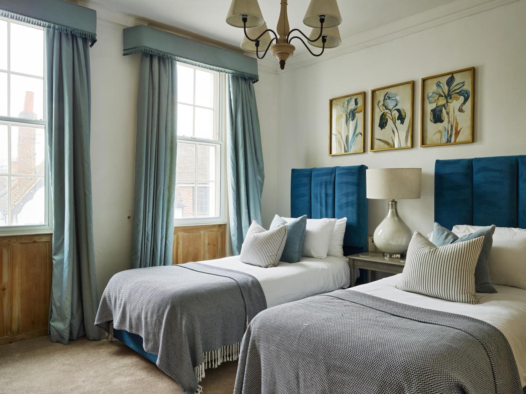 Dolls House - Luxury Townhouse *Sleeps 10* Villa Henley-on-Thames Exterior photo
